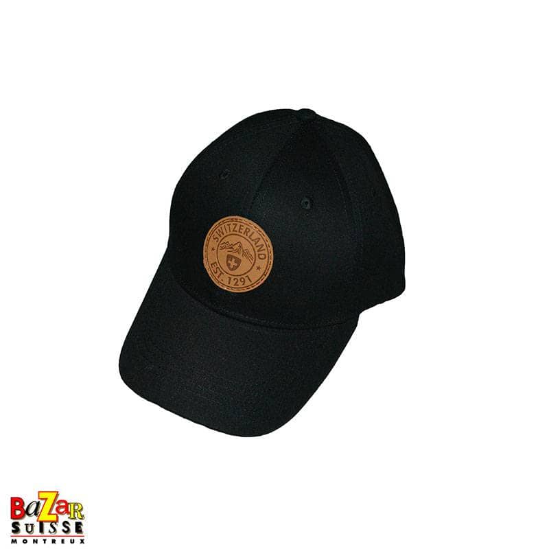 Schwarze Cap mit Switzerland Aufnäher