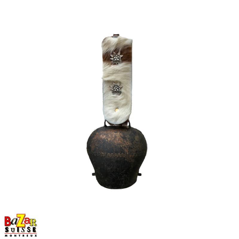 Campana in lamiera forgiata con cinturino in pelliccia